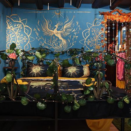 La Casa Di Strega Euphoria - Casa Vacanza Tra Arte E Magia Viterbo Exteriér fotografie