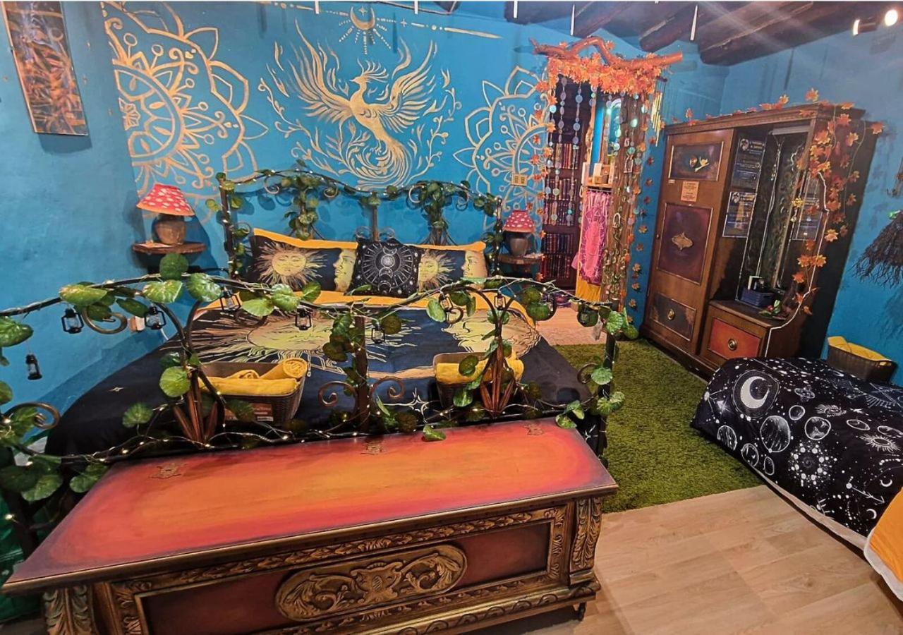La Casa Di Strega Euphoria - Casa Vacanza Tra Arte E Magia Viterbo Exteriér fotografie